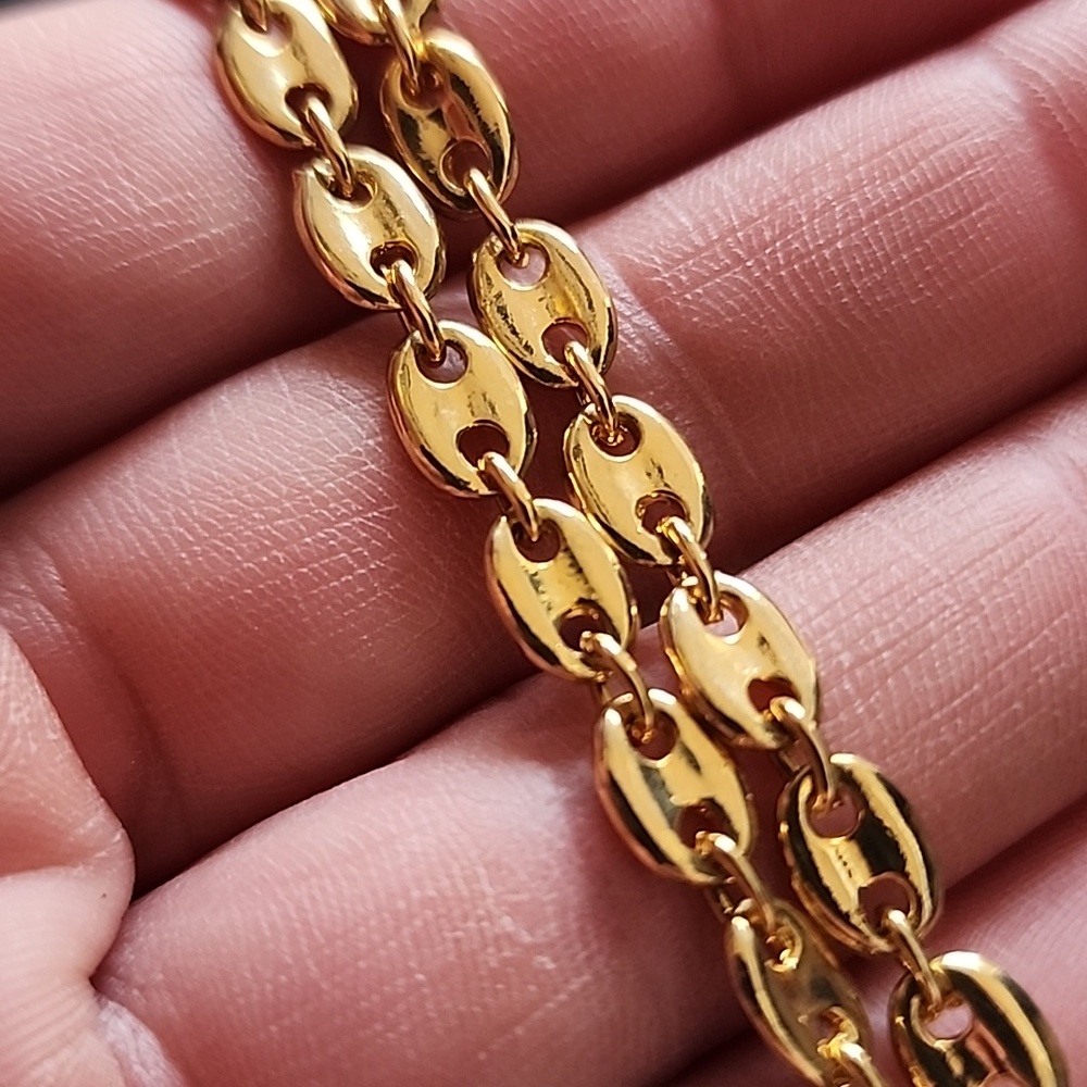 Gold Tone Women's Chain Necklace - Elegant Link Design - Picture 7 of 9